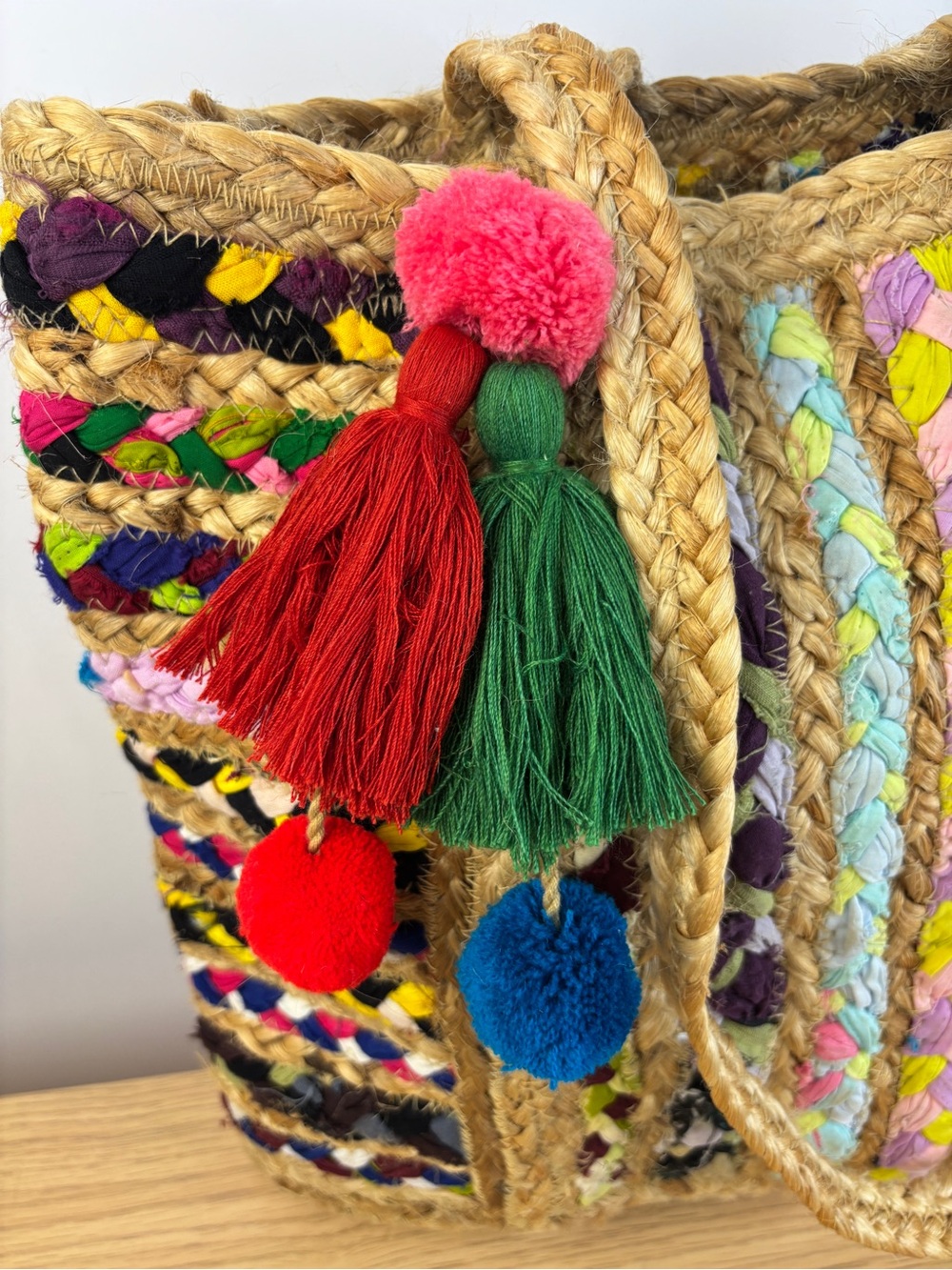 Unbranded Multicolor Braided Jute Tote Bag with Pom Pom Tassels - Picture 2 of 11